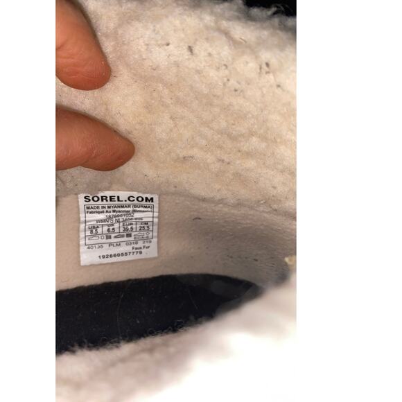 EUC Sorel Women’s Out N About Plus Conquest Boots Gray Waterproof Shearling 8.5 - Picture 4 of 10